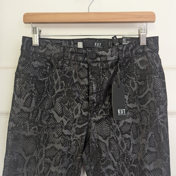 NWT Kut From Kloth Mia Snake Print Toothpick Skinny Jeans Black Size 6 Pants New - Picture 2 of 4